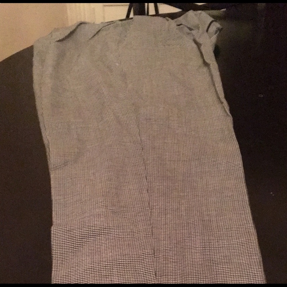 Black&white pants **👖4 pair for $15 when bundled*